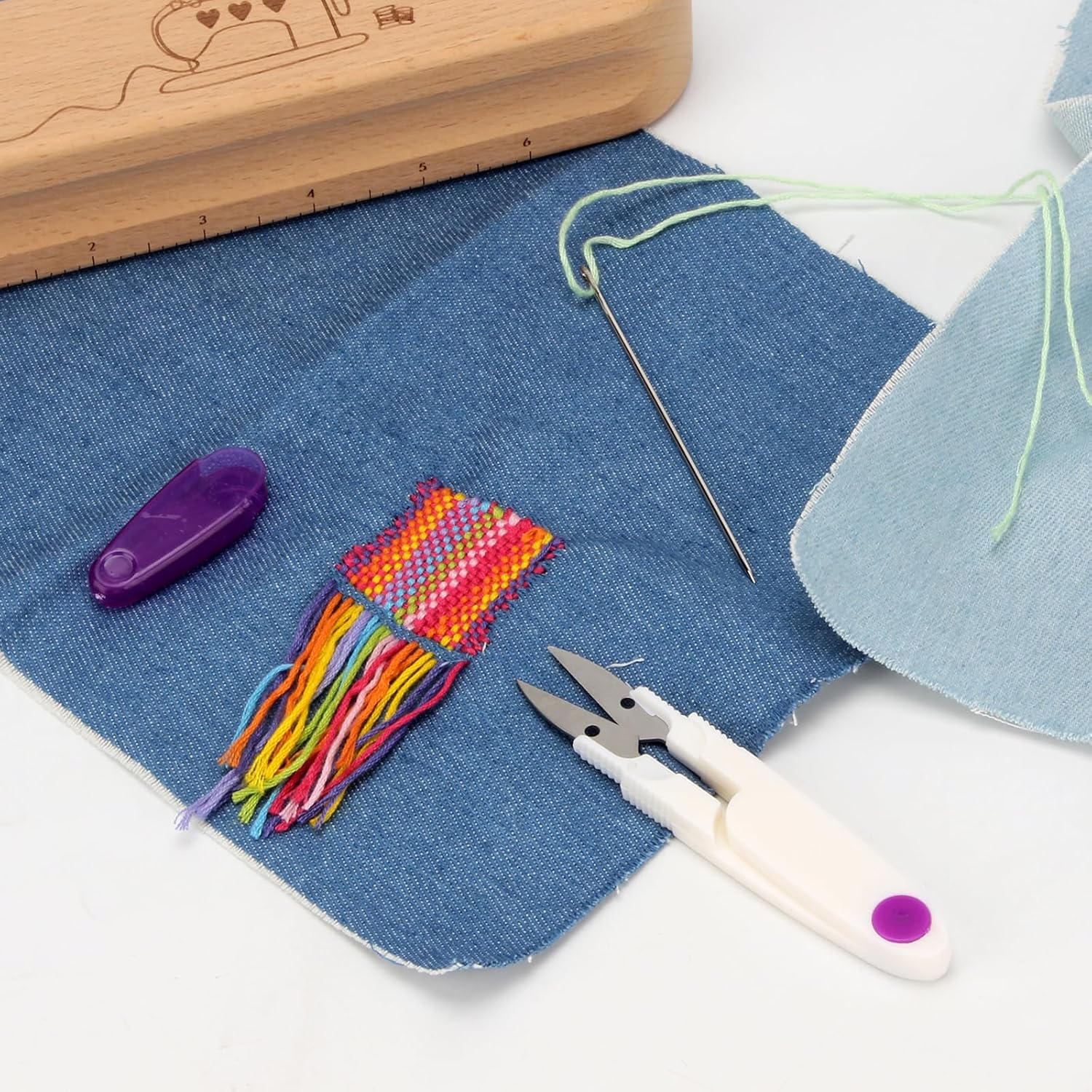 FMTYAOIU Mini Loom Speedweve Type Weave Kit,14 Hooks Small Weaving Loom,Convenient Darning Loom with 50 Color Darning Threads for Mending Clothing Jeans Socks, and DIY Fabric Repairs