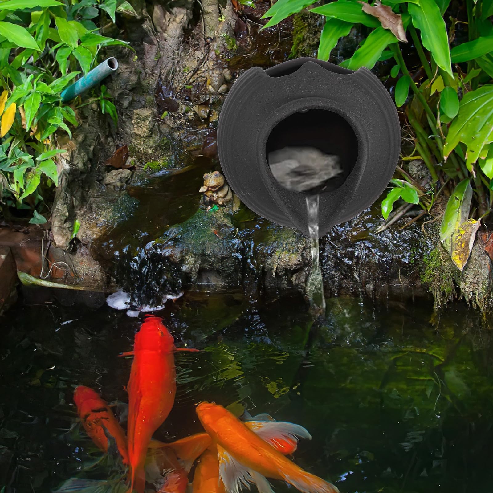 ULTECHNOVO Fontaine de Jardin en Pot Céramique Noire pour Extérieur, Jarre Cascade et Filtration Circulaire, Décoration de Jardin Paisible Toute Saison