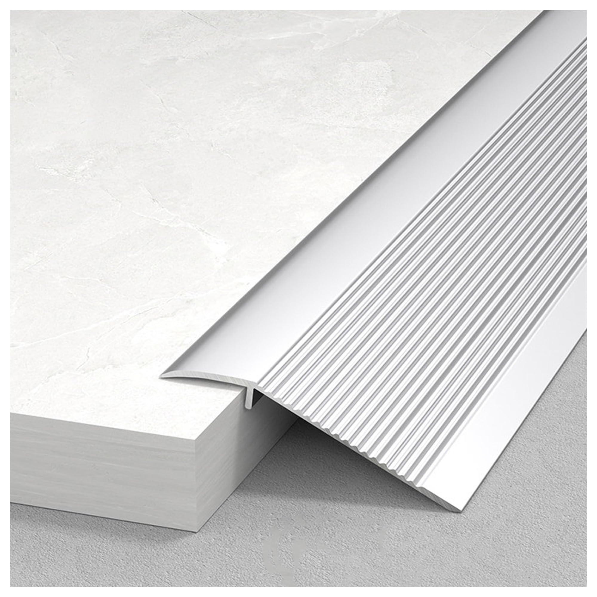 Aluminiowa listwa progowa do drzwi, 91 cm, srebrna listwa wykończeniowa o wysokości 1-4,6 cm, trwała listwa przejściowa do drzwi domowych i biurowych, łatwa instalacja, odporna na warunki