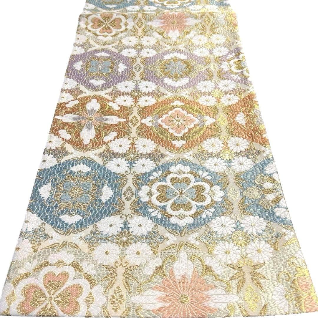 etoile.5❤️ ☆ミントグリーン地にクジラと波柄☆めずらしい絵羽浴衣