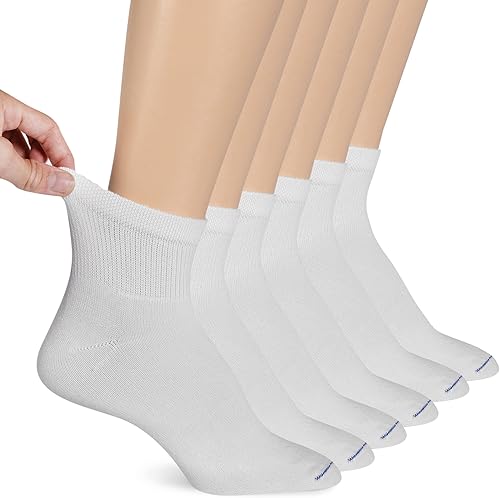 Vista 19 de Dr. Scholl's Calcetines circuladores y diabetes para mujer, paquete de 4 y 6 pares, control de humedad no vinculante Negro - Corte bajo (4 pares)