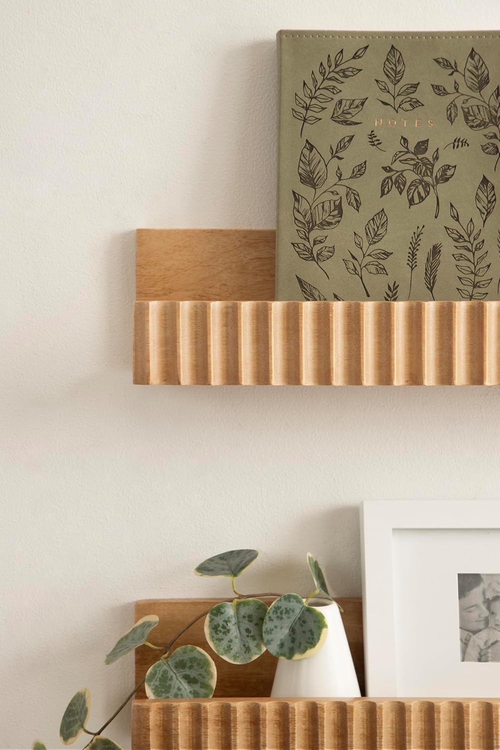 Kate and Laurel Furrow Modern Wood Photo Display Ledges, Set of 2, 18 Inches, Natural, Scalloped Floating Picture Ledge Shelf Set with Lip for Use as Dorm Room Shelving or Nursery Bookshelves
