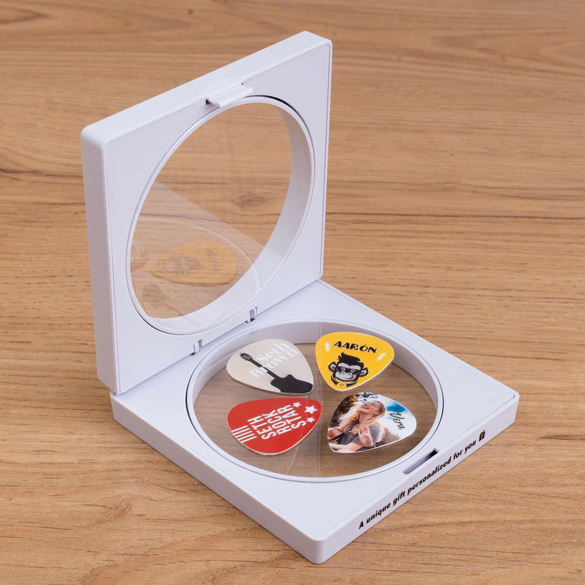 Wanapix | Pack 4 Plektren bedrucken | Personalisierte Gitarrenplektren mit Namen oder Logo | Originelles Geschenk für Gitarristen | Jedes Plektrum ist einzeln personalisierbar | 100% Personalisiert