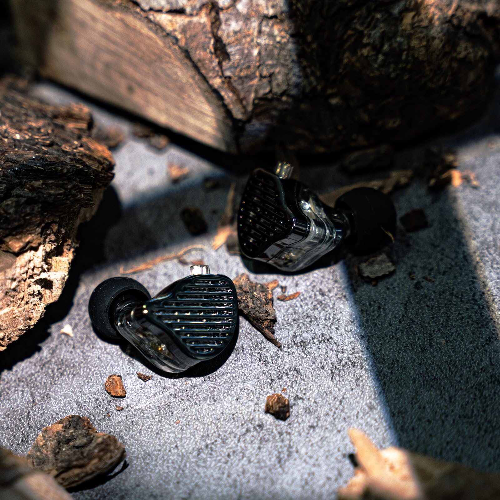 LINSOUL KZ x HBB PR2, Auricolari con conduttore planare monitor in-ear 13,2 mm, diaframma nanoscale, cavo OFC placcato argento 0,75 mm a 2 pin per giochi, nero con microfono | Cavo OFC Staccabile 0,75 mm 2 Pin Placcato Argento per Gaming (Nero, Senza Mic)