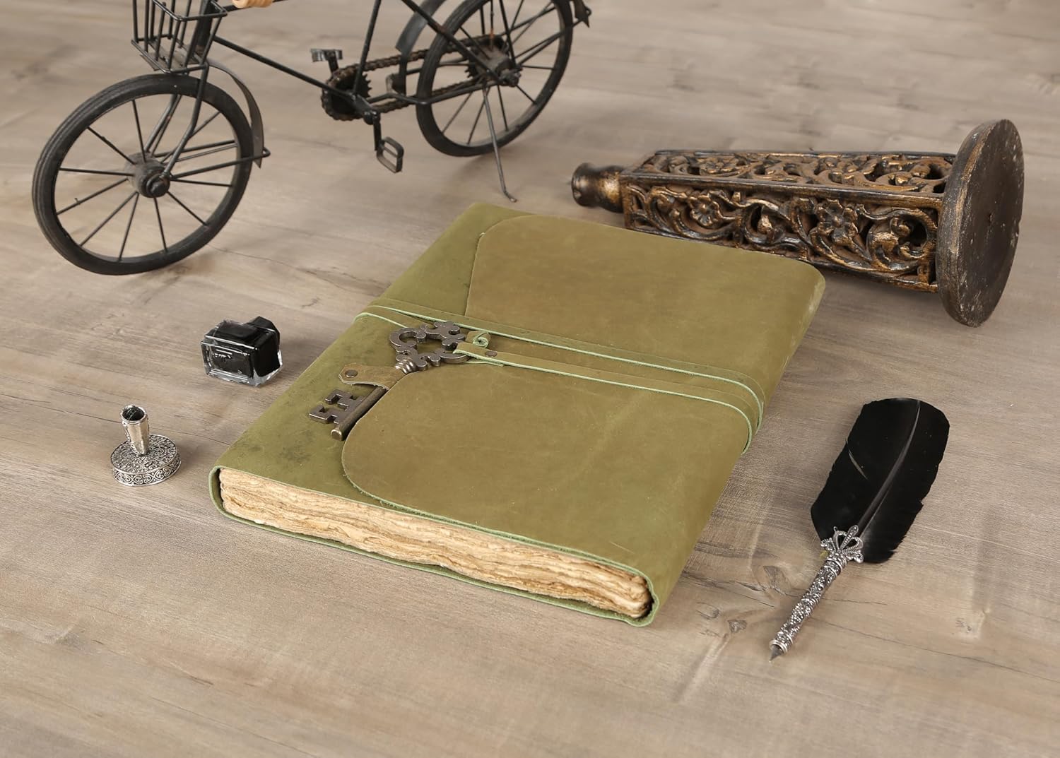 Leather Journal with Deckle Edge Paper 8x6 inch and Vintage Key | Handmade Writing Notebook Diary | Bound Daily Notepad for Men & Women Medium, Sketch/Writing pad for Artists