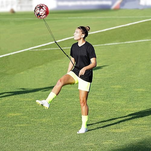 Miniatura 6 de PodiuMax Entrenador de fútbol manos libres, nuevo diseño de red bloqueada con pelota, cinturón de cintura ajustable y cordón para todos los niveles