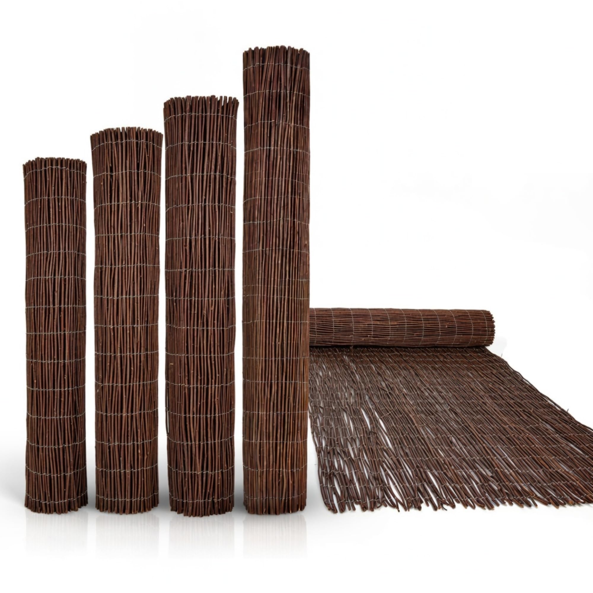 WILSONS DIRECT - Natural Willow Fencing Screening Rolls, Wooden Garden Privacy Fence Panels Wind & Sun Protection - Decorative Ultimate Screen Mat for Backyard, Patio & Outdoor Use (1.5 x 4M)