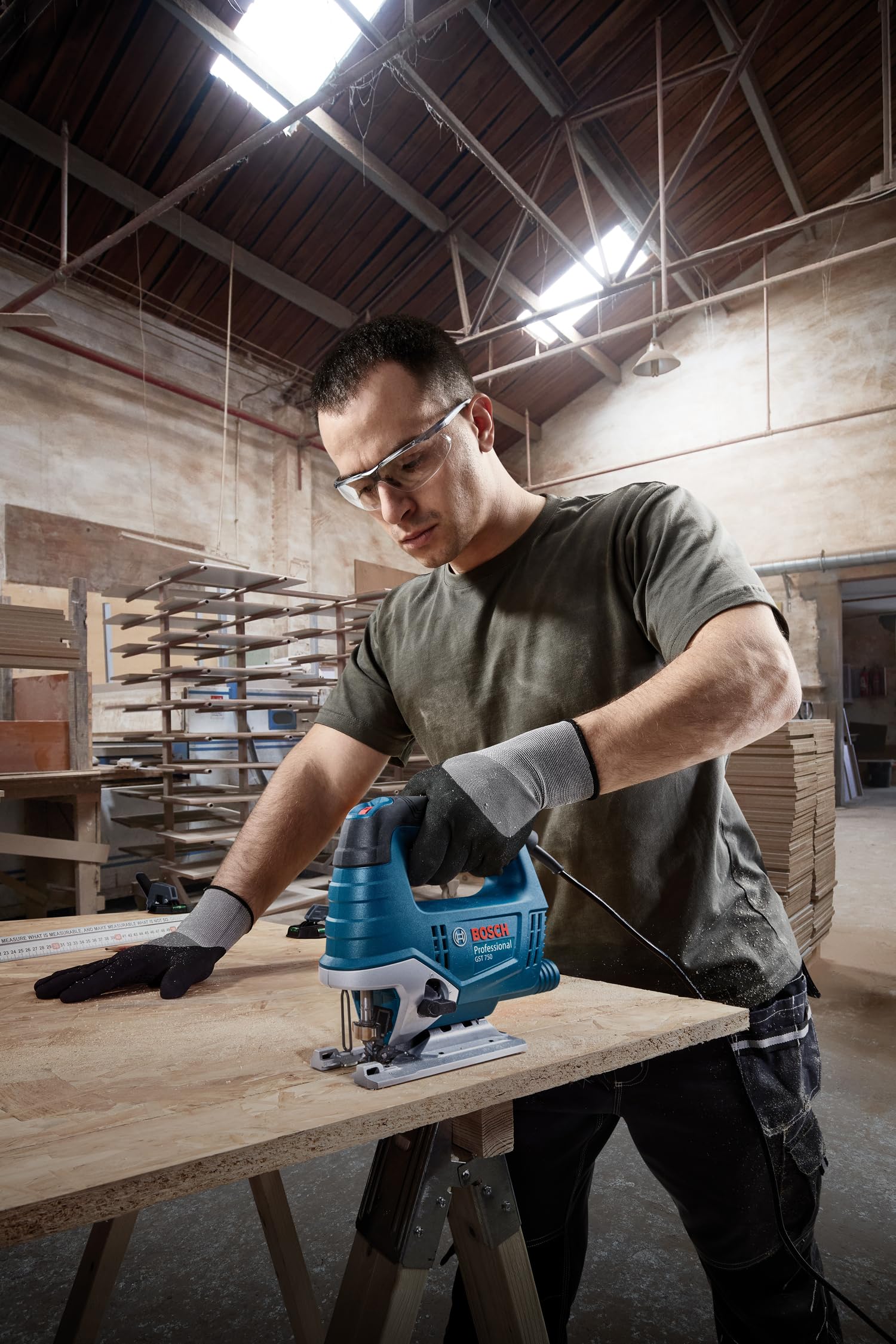 Bosch Professional GST 750 Sierra de calar