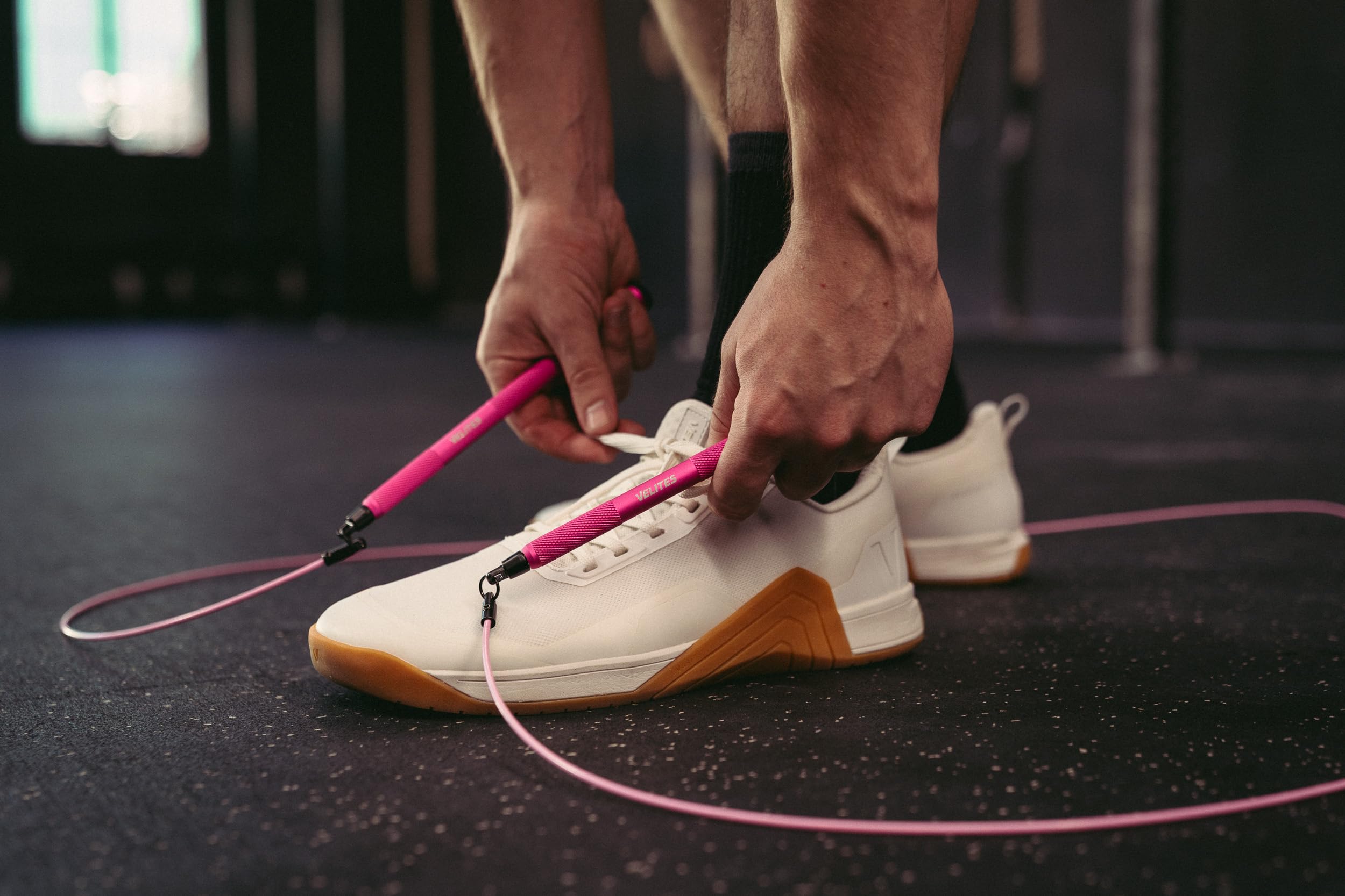 Velites Cyclone Corde à sauter ultra légère Premium pour Double Unders et Crossovers