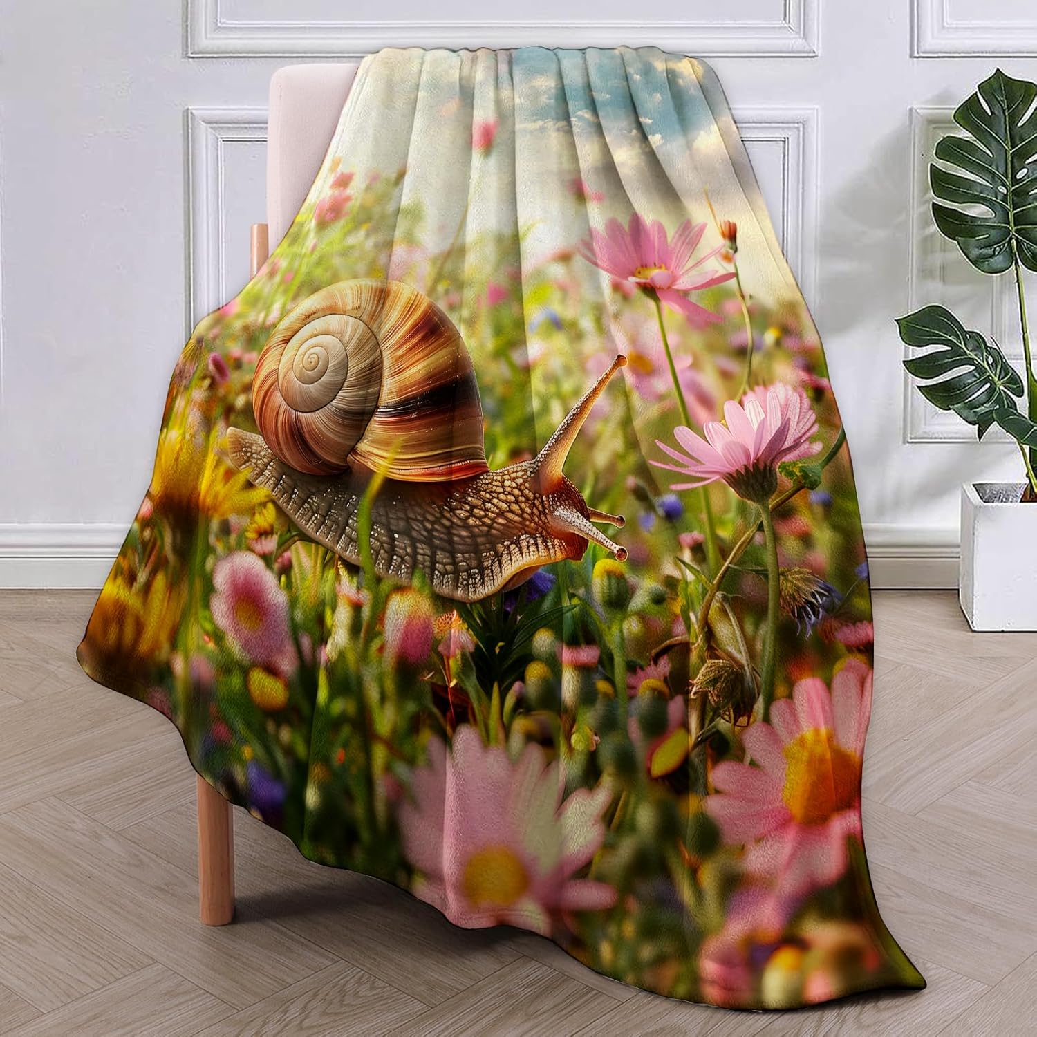 Snail in Flower Field Blanket Gifts for Women, Snail Flannel Blanket, Soft Warm Lightweight Throw Blankets for Bedding Sofa Couch Home Travel Decor 50" x 60" - Image 2
