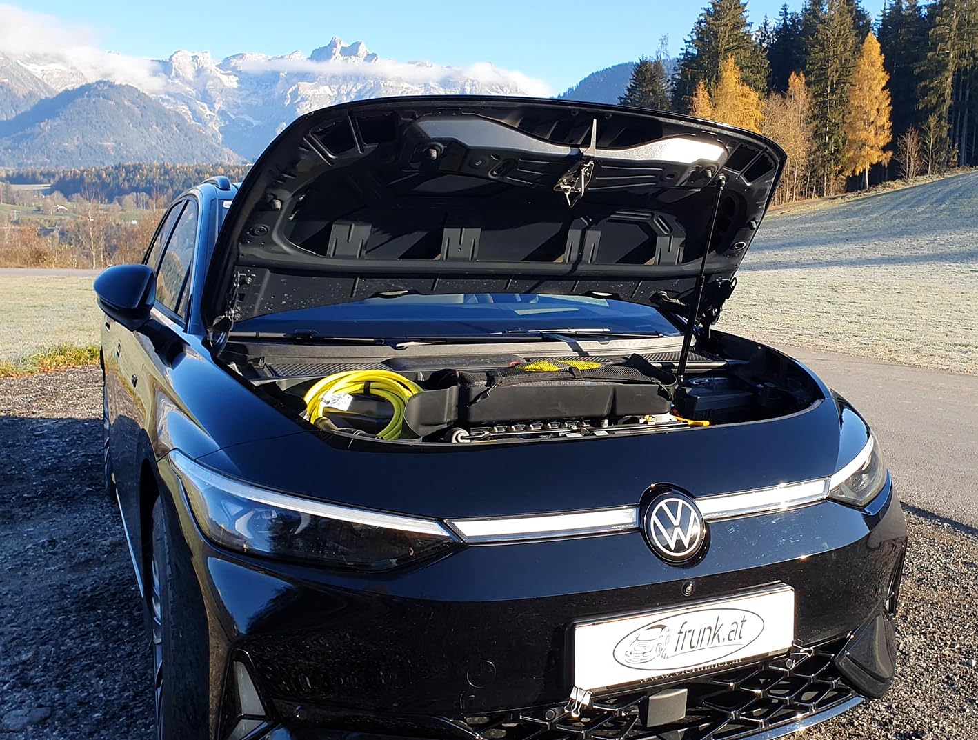 frunk (Front Trunk vorderen Kofferraum kompatibel für VW ID.7 2023- | Erweiterter Front-Stauraum | aus brandhemmenden Stoff ABS-V0 gefertigt | TÜV geprüft | Perfekt für Ladekabel & Zubehör