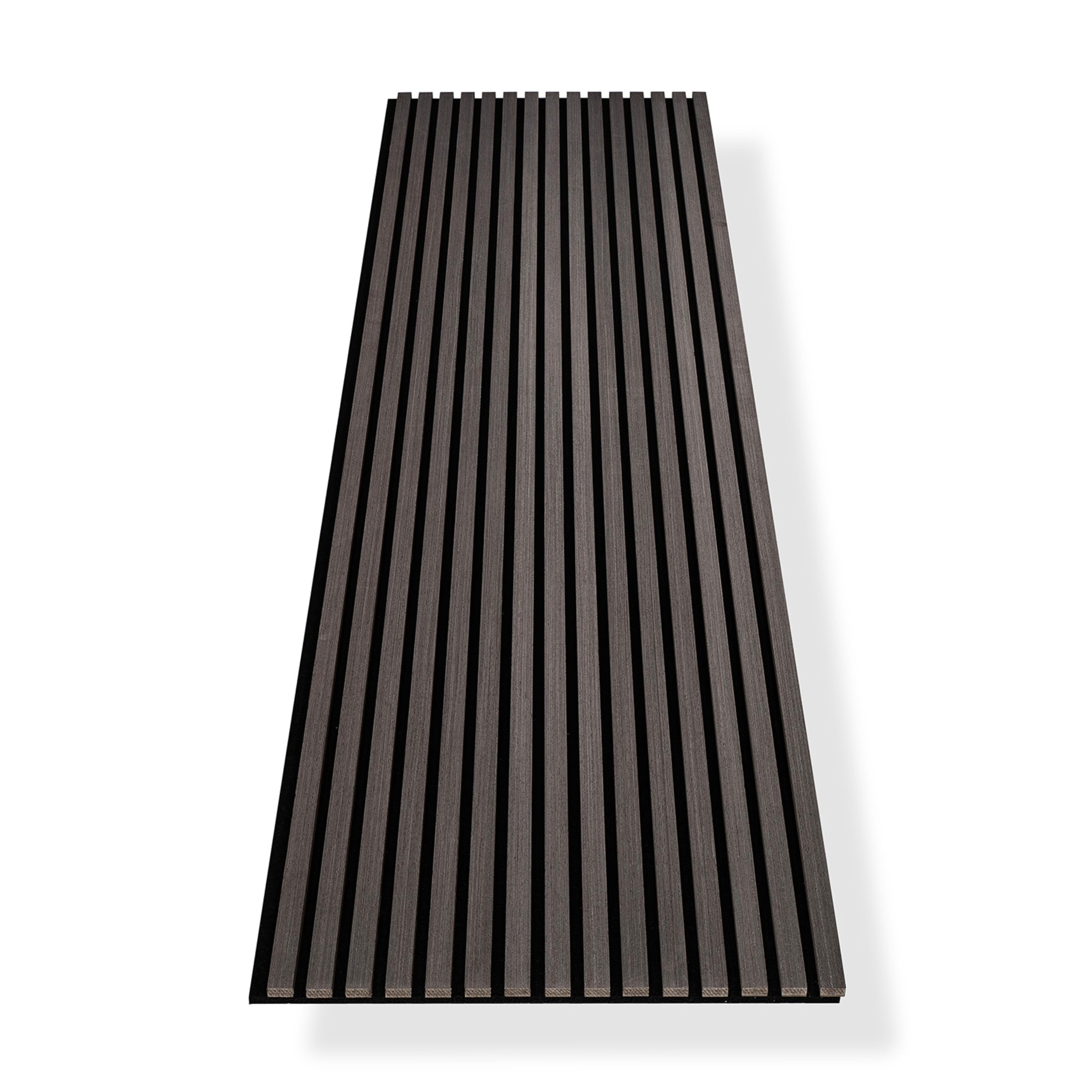 Paneles acústicos de madera HAGEFOL con listones premium sobre fieltro negro 240x60