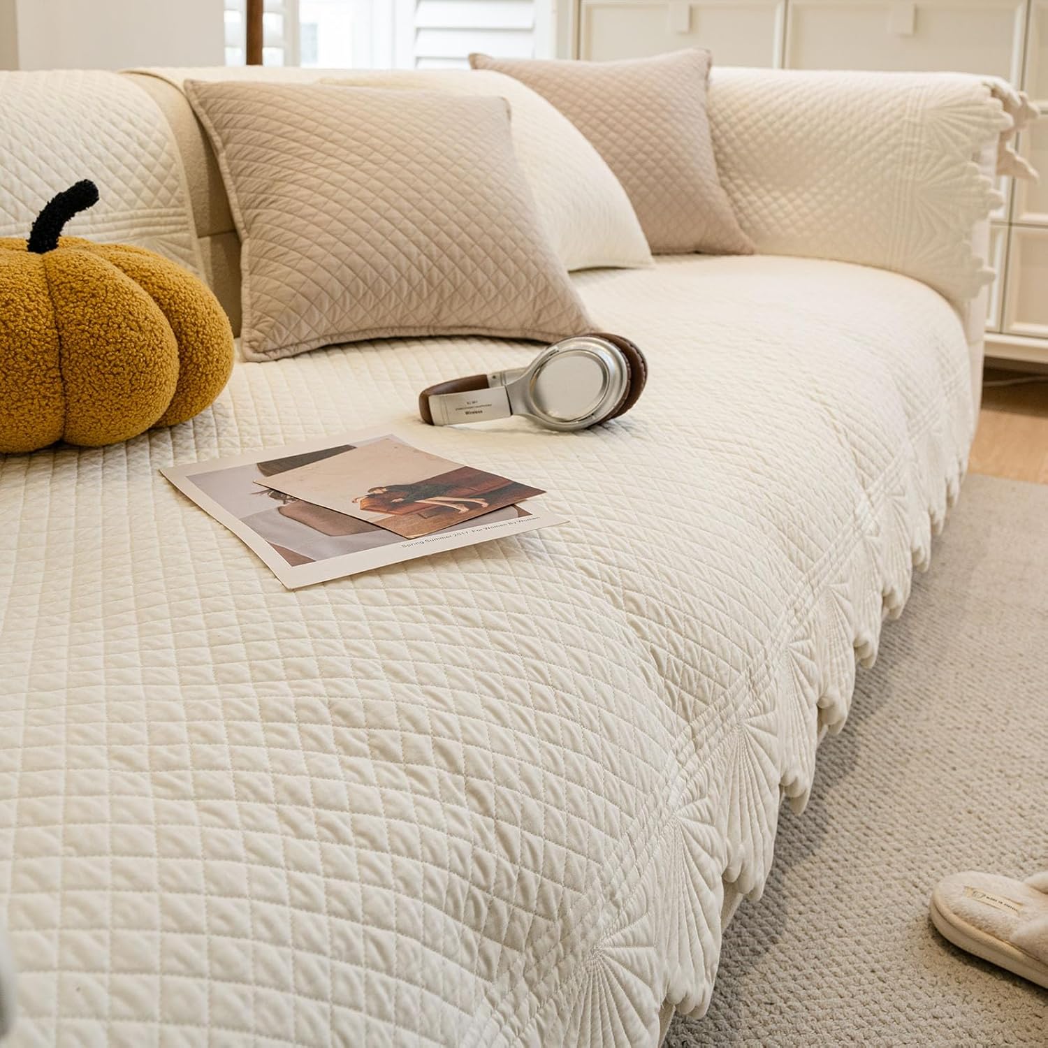 vctops Shabby Chic 100% Cotton Quilted Couch Cover Washable Leaf Plaid Embroidered Sofa Cover Non-Slip Soft Sofa Slipcover Washable Furniture Protector (Cream,28"x59")