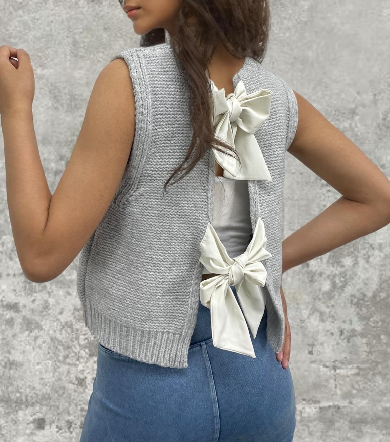 Women's Back Tie Bow Knit Sweater Vest Casual Tops Y2K Sleeveless Crew Neck Knit Vest - Image 3