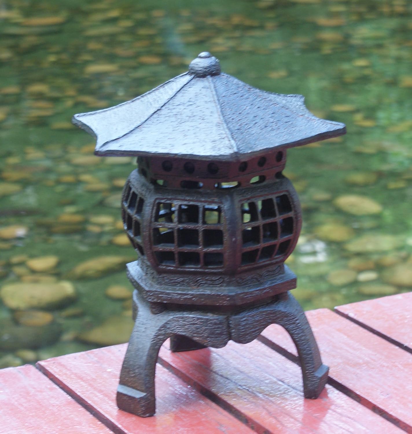 TIAAN Japanese Garden Lantern, “Yukimi-gata” Designed, Super Bright LED Illuminated Pagoda Light, Solar Power Garden Lantern， Stone-Look Finish, Decorative Outdoor (Oki-gata)