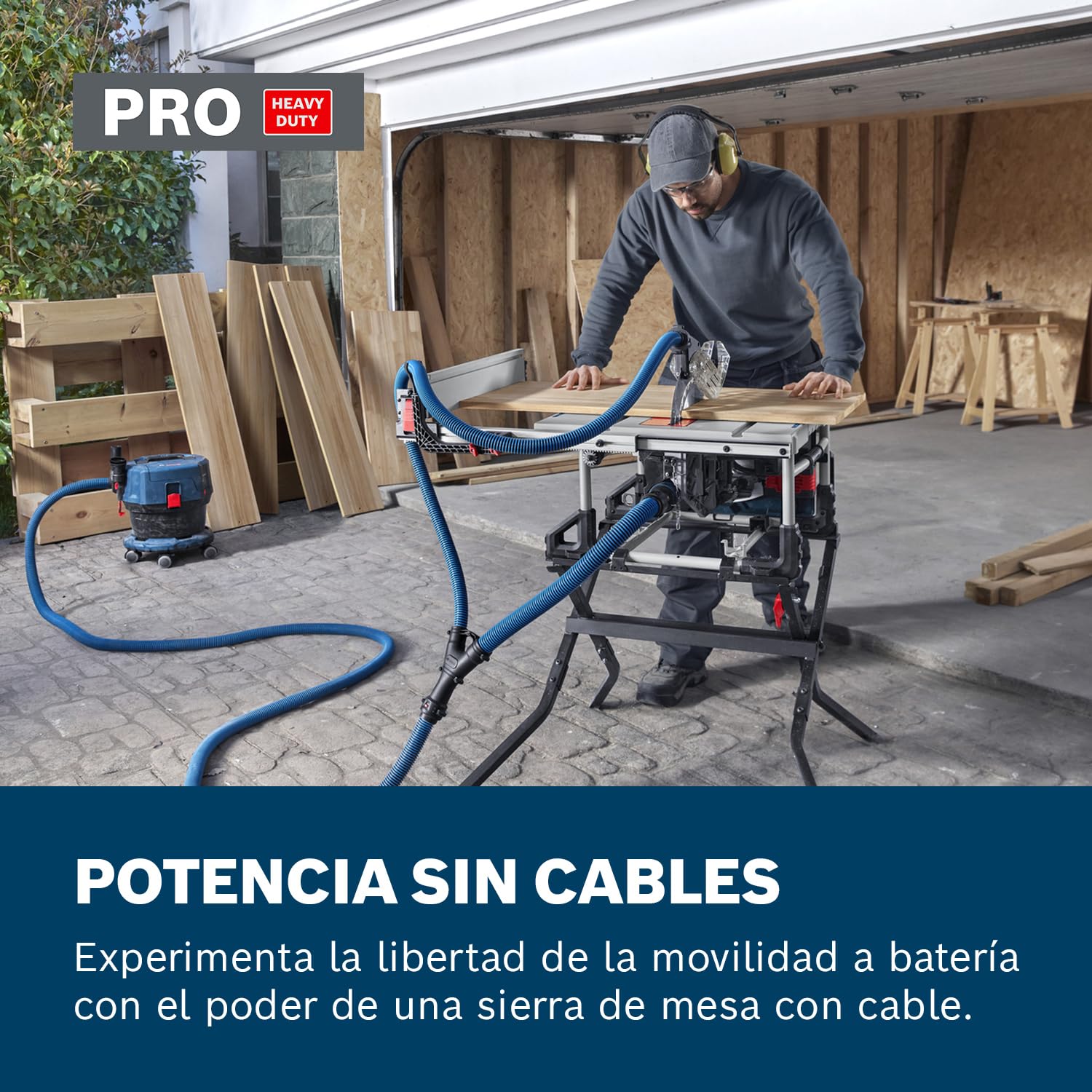 Bosch Professional Sierra de mesa a batería GTS 18V-70 (incl. hoja Optiline Wood, guía angular, brazo de empuje, llave de anillo, caperuza de aspiración, 2 adaptadores, riel de perfil)