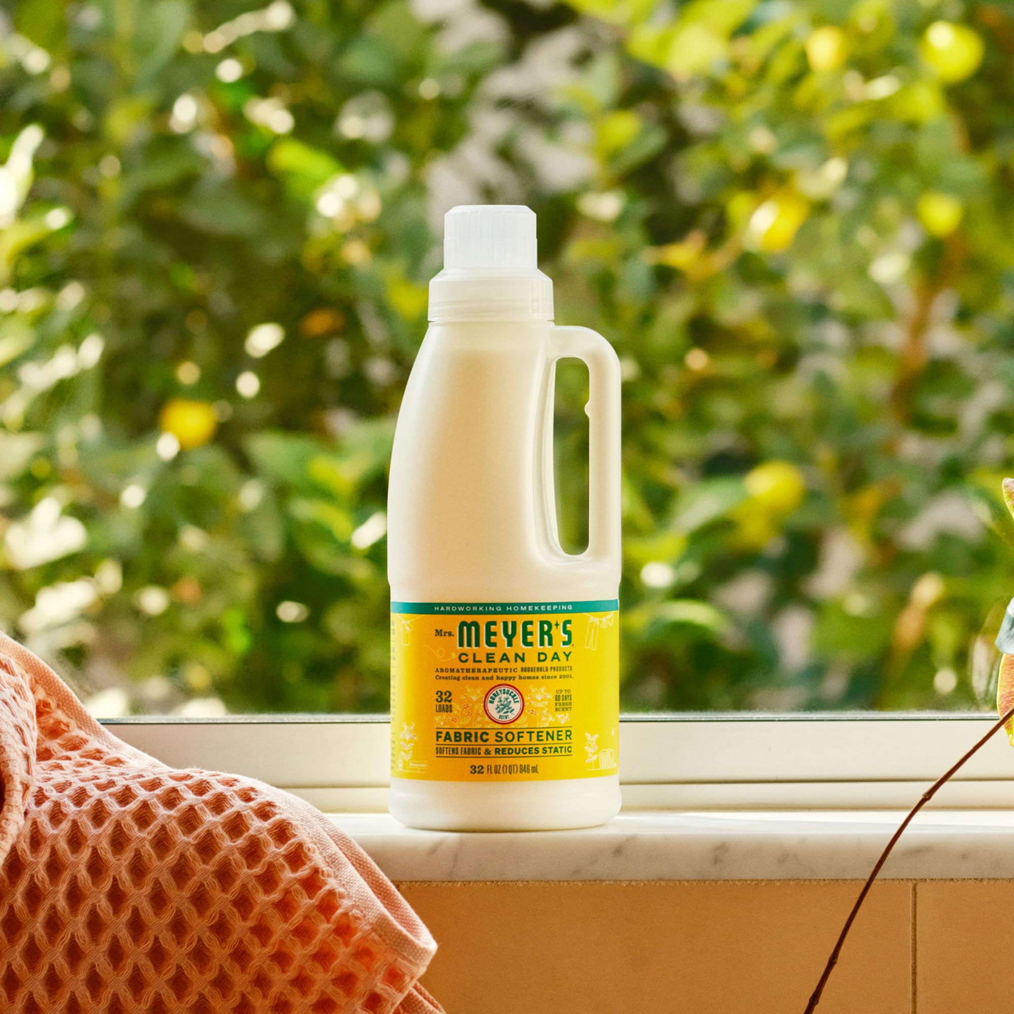 Amazon.com: MRS. MEYER'S CLEAN DAY Liquid Fabric Softener, Infused