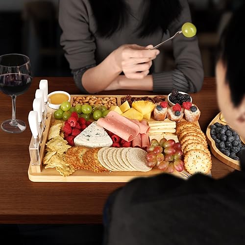 Miniatura 8 de hecef Juego de 13 tablas de embutidos grandes, una tabla de queso de bambú y bandeja para aperitivos, 2 cuencos de cerámica, 4 tenedores