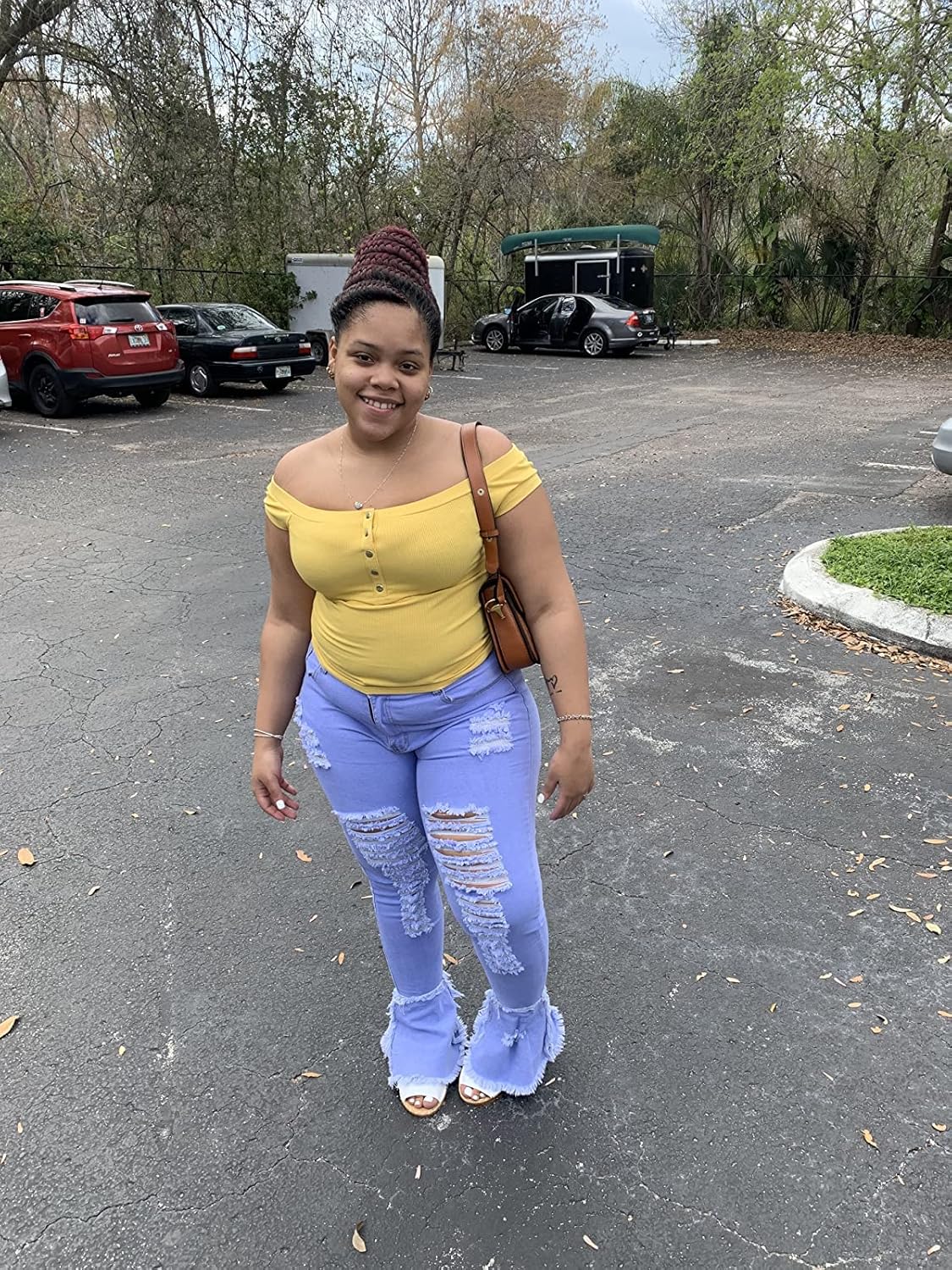 BestGirl Women's Bell Bottom Jeans Destoryed Ripped Flare Jeans Elastic Waist Raw Hem Denim Pants - Image 7