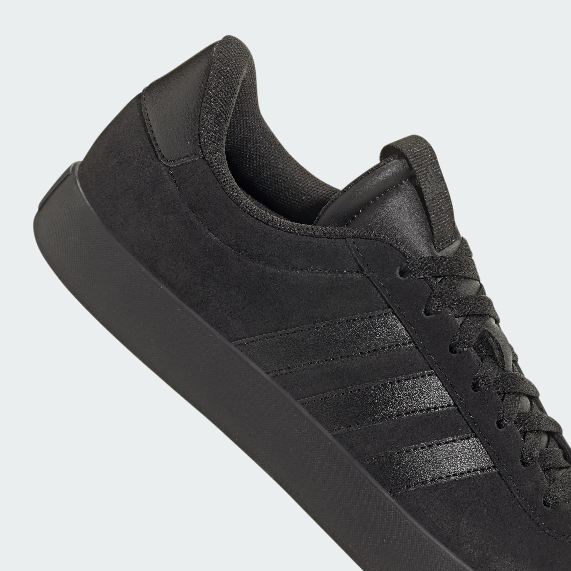 adidas Men's Zapatilla VL Court 3.0 — view 777