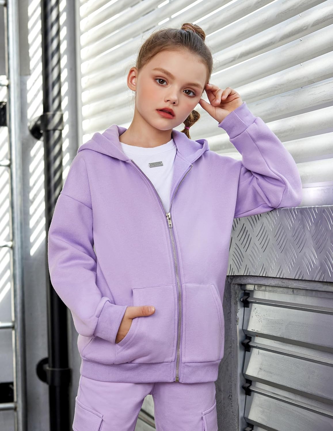 Arshiner Girls Zip Up Hoodies Teen Fleece Full-Zip Sweatshirts Jacket Casual Fall Hoodie with Pocket - Image 3