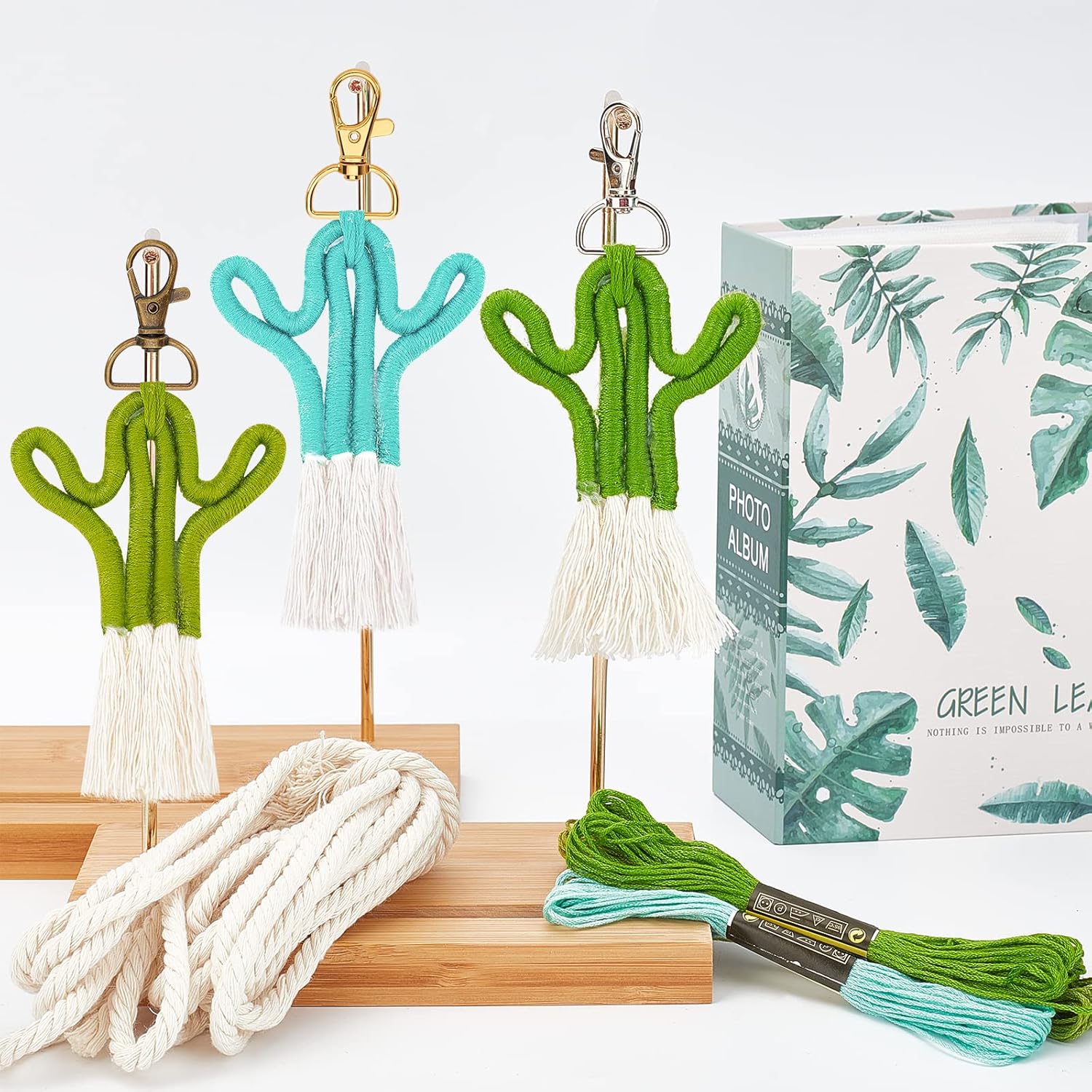 WEBEEDY 6 Sets DIY Woven Macrame Keychain Kit, Cactus Tassel Keychain Charm Kit Boho Cactus Decor Keychian Kits Embroidery Floss Plant Keychain Car Bag Keyring Holder Decorations