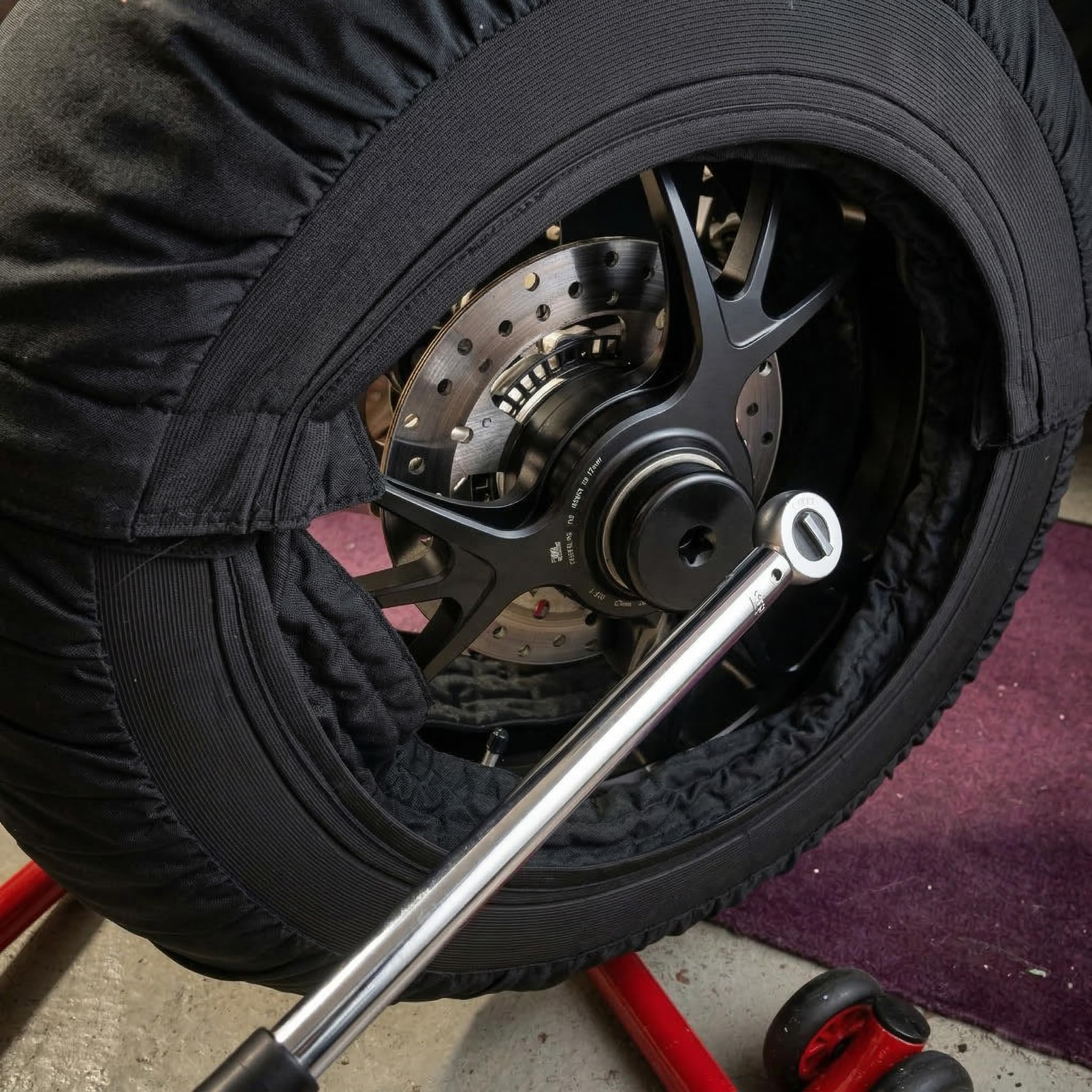 Douille 55mm Roue arrière pour Ducati et MV Agusta | Outil écrou axe arrière Profil Bas | Compatible Panigale V4, Diavel, Brutale, Dragster, Multistrada