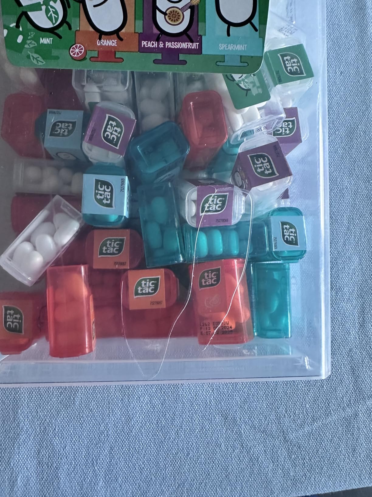 TIC TAC Box with 60 Mini Boxes (each 3.9 GRAMS), ARTIFICIALLY