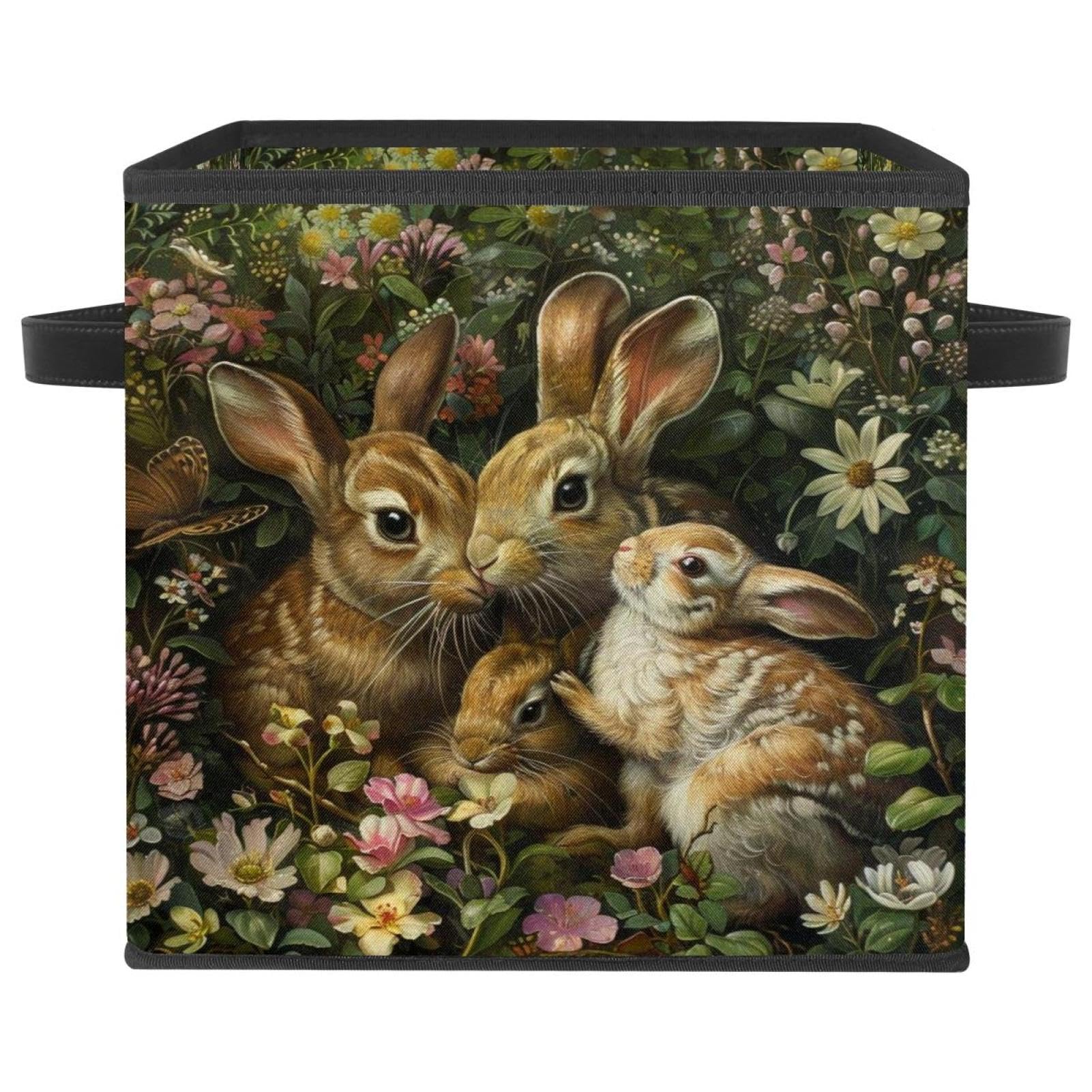 Organiser les vêtements avec la boîte de rangement lapin et cube pliable