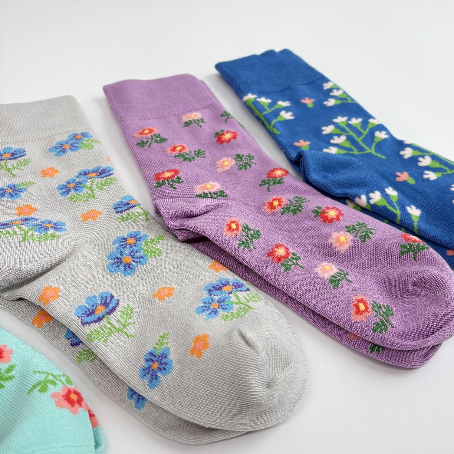 Bamboo Viscose Diabetic Socks for Women, 5 Pairs Non Binding Crew Socks, Edema Neuropathy Socks