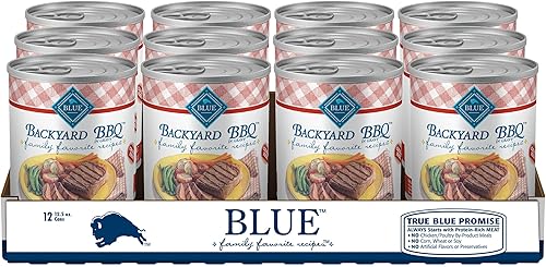 Blue Buffalo Family Favorites Alimento húmedo natural para perros adultos barbacoa en el patio trasero lata de 125 onzas paquete de 12