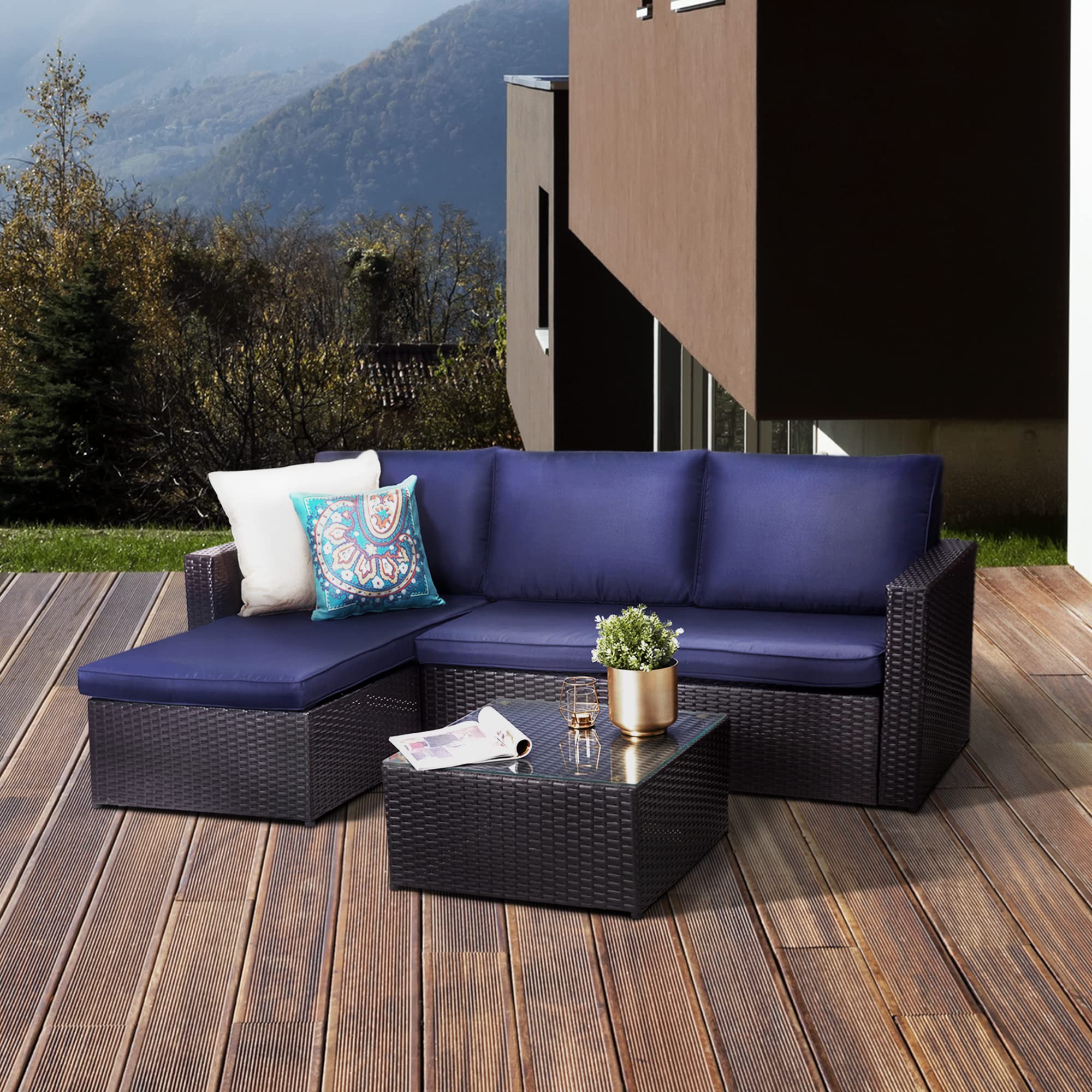 Teamson Home Terrasse Gartenmöbel, 3-Teiliges Rattan Weide Schnitt Set mit 2er-Sofa, Chaiselongue, Tisch und Kissen, Braun/Blau