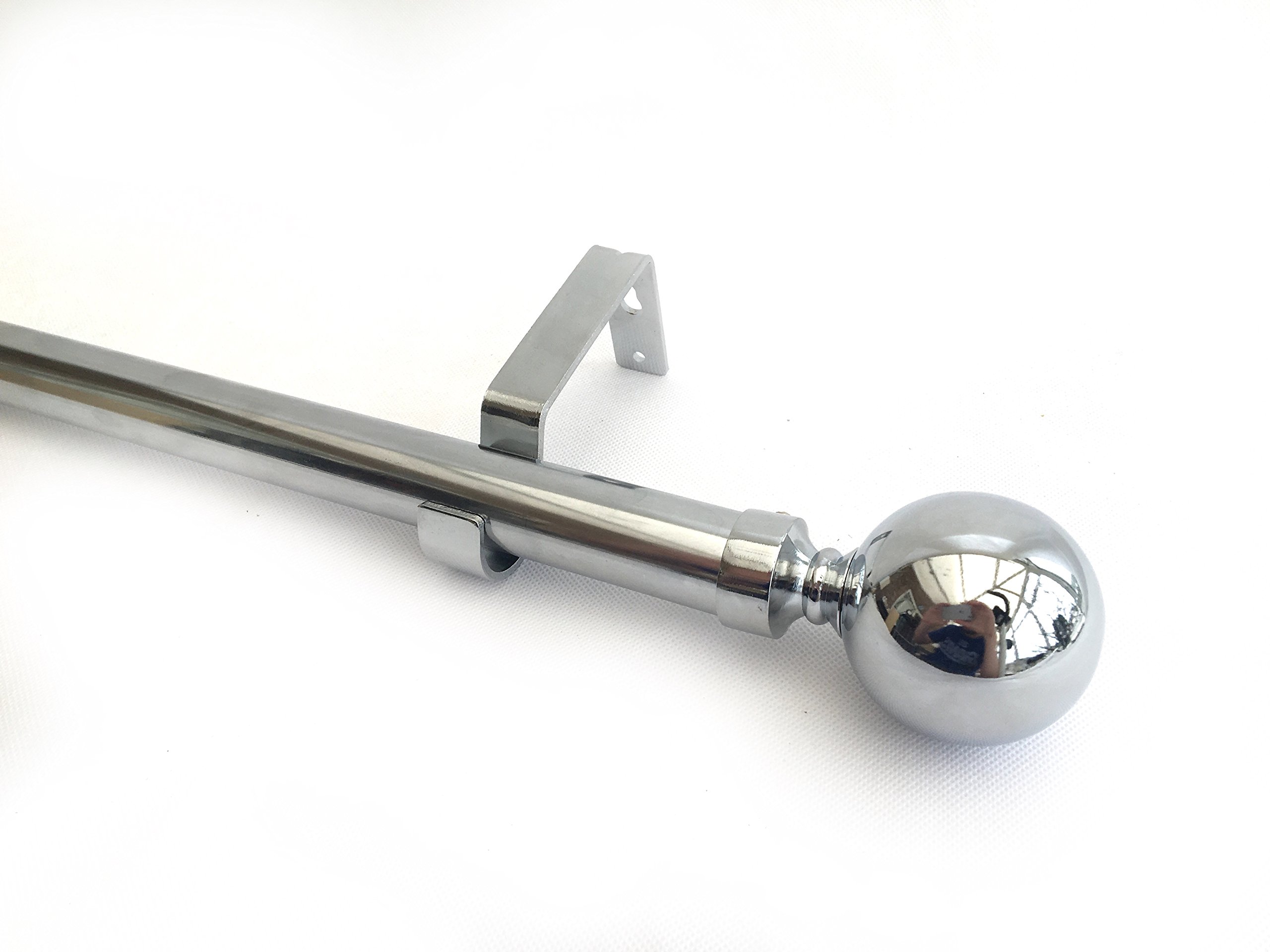 Your Home Online 1.2M - 2M Extendable Polished Chrome 28Mm Extendable Complete Eyelet Metal Curtain Pole With Metal Ball Finials (28Mm, )