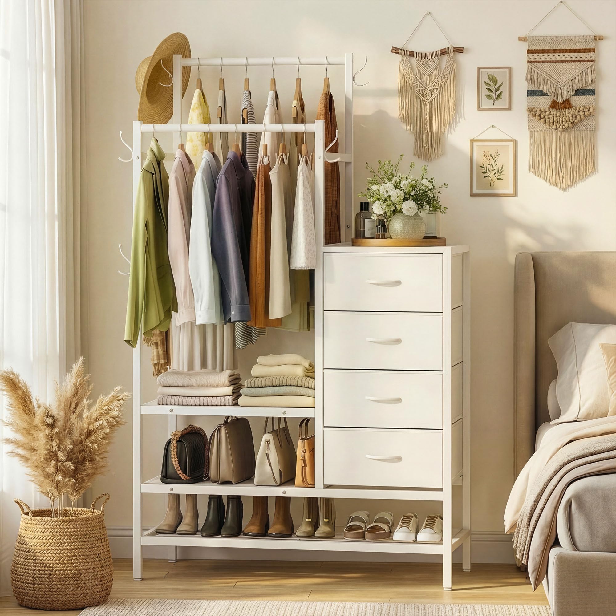 iPormis 3 in 1 Kommode Schlafzimmer, inklusive 4 Stoffschubladen, mit 2 Kleiderstange und 5 Kleiderhaken, das untere dreilagige Aufbewahrungsdesign kann Schuhe, Taschen, Kleidung und andere