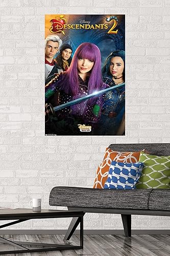 Vista 2 de Trends International Disney Descendants 2 - Póster de pared de una hoja, 22.375 x 34 pulgadas, versión sin marco