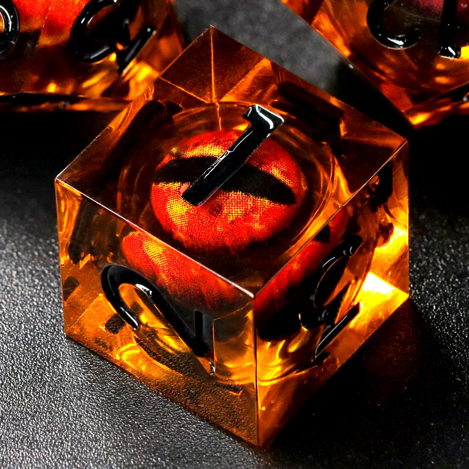 FONVGOGO DND Dice Set Dragon Eye Resin Liquid Core Dungeons and Dragons Dice 7 Pieces Polyhedral Sharp Edge D and D Dice for Role Playing Game