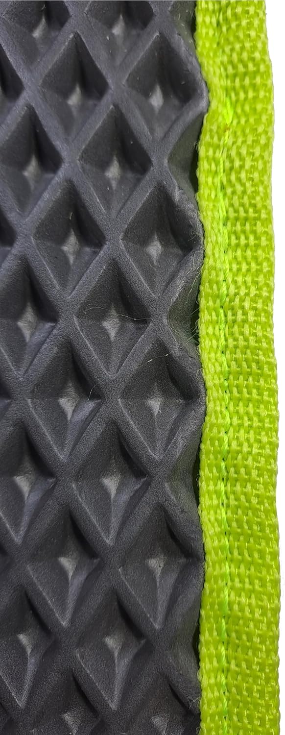 Easy Clean EVA Foam Mat for Cats and Dogs Litter Box, Dirt Mat, Area Rug, Soft on Paws, Liquid Proof, Warm, Multicolor, Mat for Kitchen, Bathroom, Dining Room (Green, 35x28)