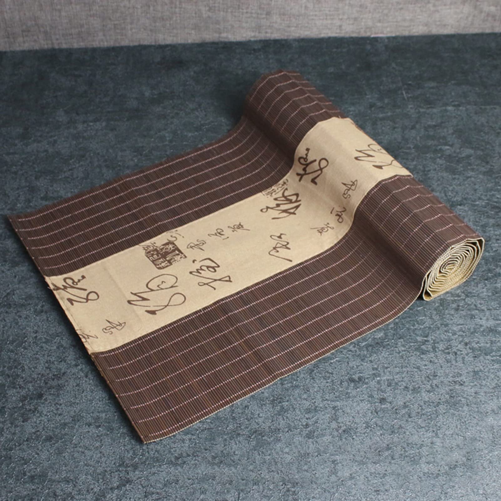 Chemin de table en bambou naturel, Chemin de Table en bambou antidérapant, tapis de salle à manger faits à la main avec décoration en tissu imprimé, facile à nettoyer et dessous de verre(Coffee,12" x