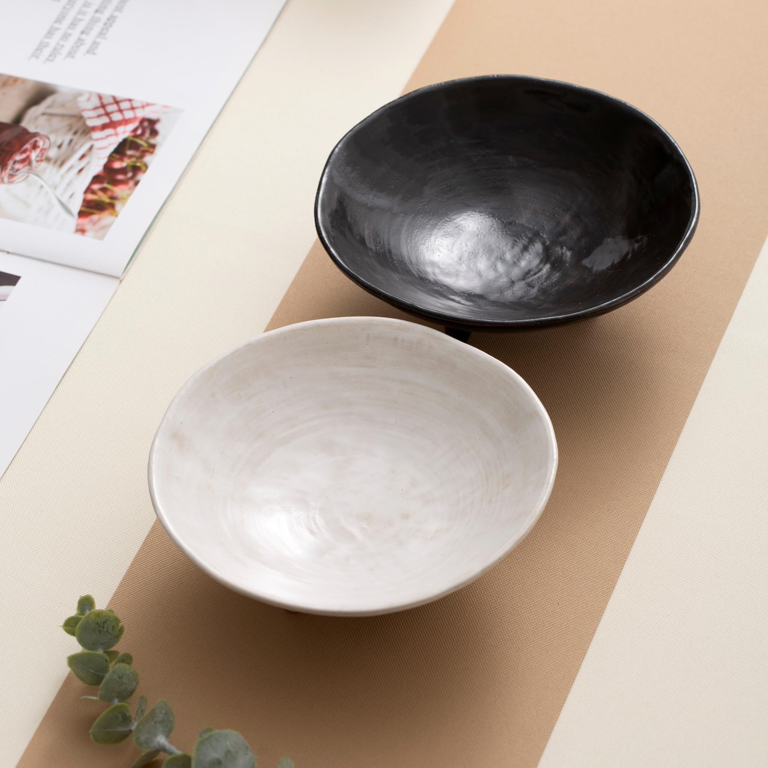 Ciotola Decorativa In Ceramica 15.5 Cm CM CHIC MONDAY - Multiuso Per Chiavi, Caramelle, Centrotavola, Stile Retro Bianco