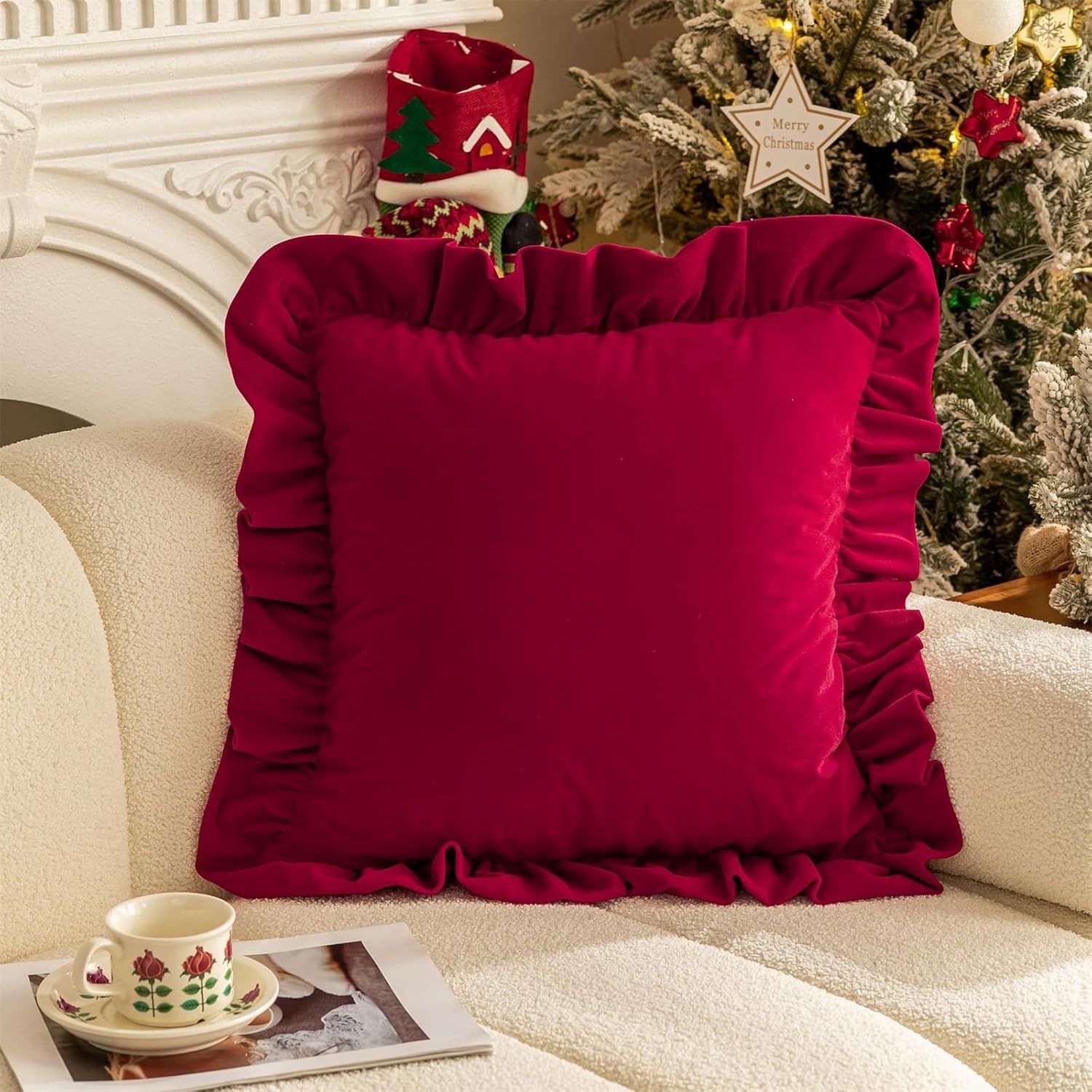 Red Christmas Throw Pillow Covers Set of 2, 18×18 inch Ruffled Velvet Decorative Throw Pillow Covers Square Boho Cushion Covers for Sofa Couch Bed Living Room Christmas Decoration