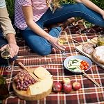 Travel Portable Utensils, Reusable Stainless Steel Flatware Set with Case, Portable Camping Cutlery Set for Lunch Box, 8-Piece Including Knife Fork Spoon Chopsticks Cleaning Brush Straws (Rose Gold)