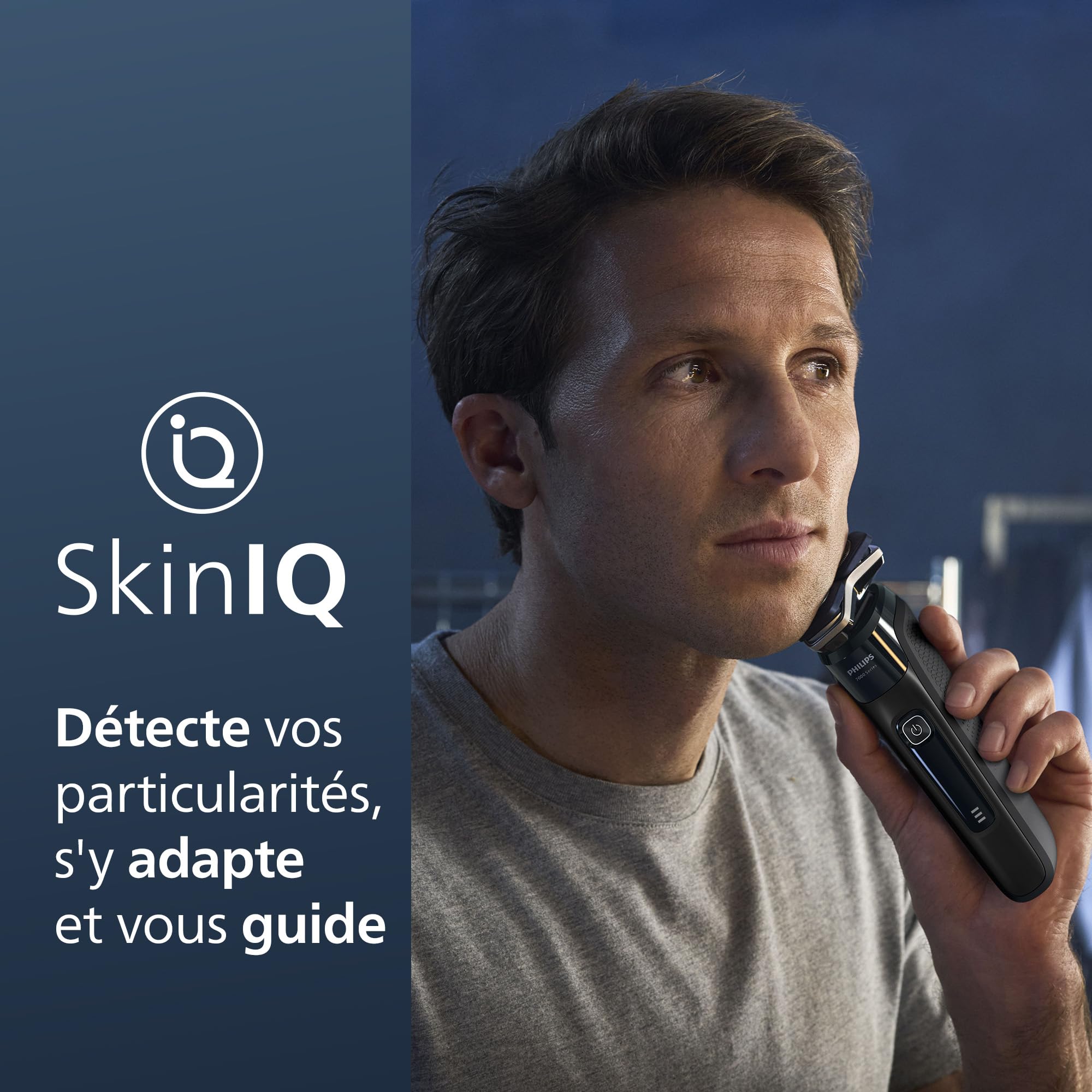 Philips Rasoir électrique Série 7000 pour homme Wet & Dry avec tondeuse rétractable, socle de charge, coffret de voyage et une cartouche Quick Clean (modèle S7886/55)