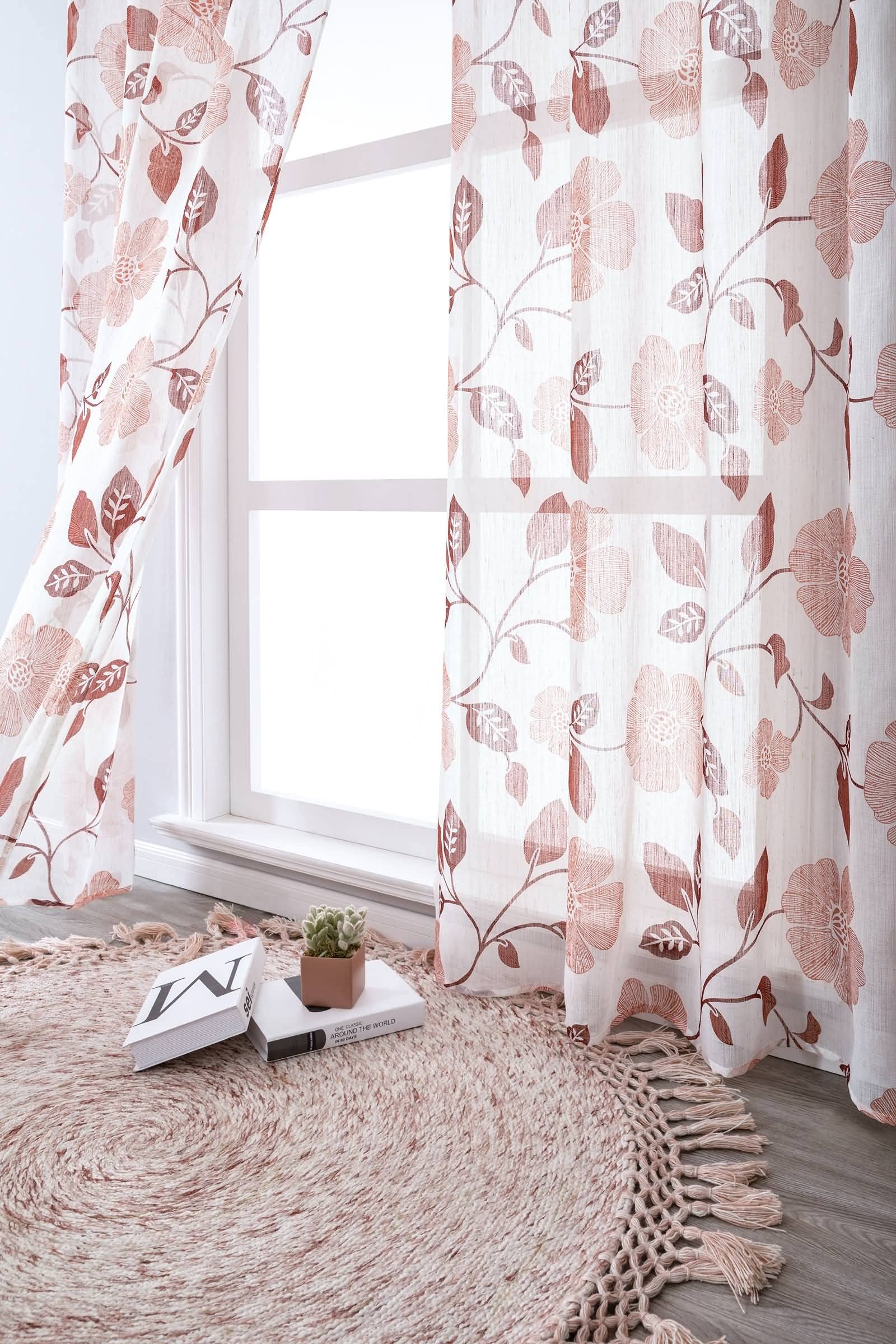 Voile Vorhang mit Ösen, 160 x 132 cm (Höhe x Breite) Halbtransparenter Voile-Vorhang mit Blumenblatt-Zweigmuster, Rot