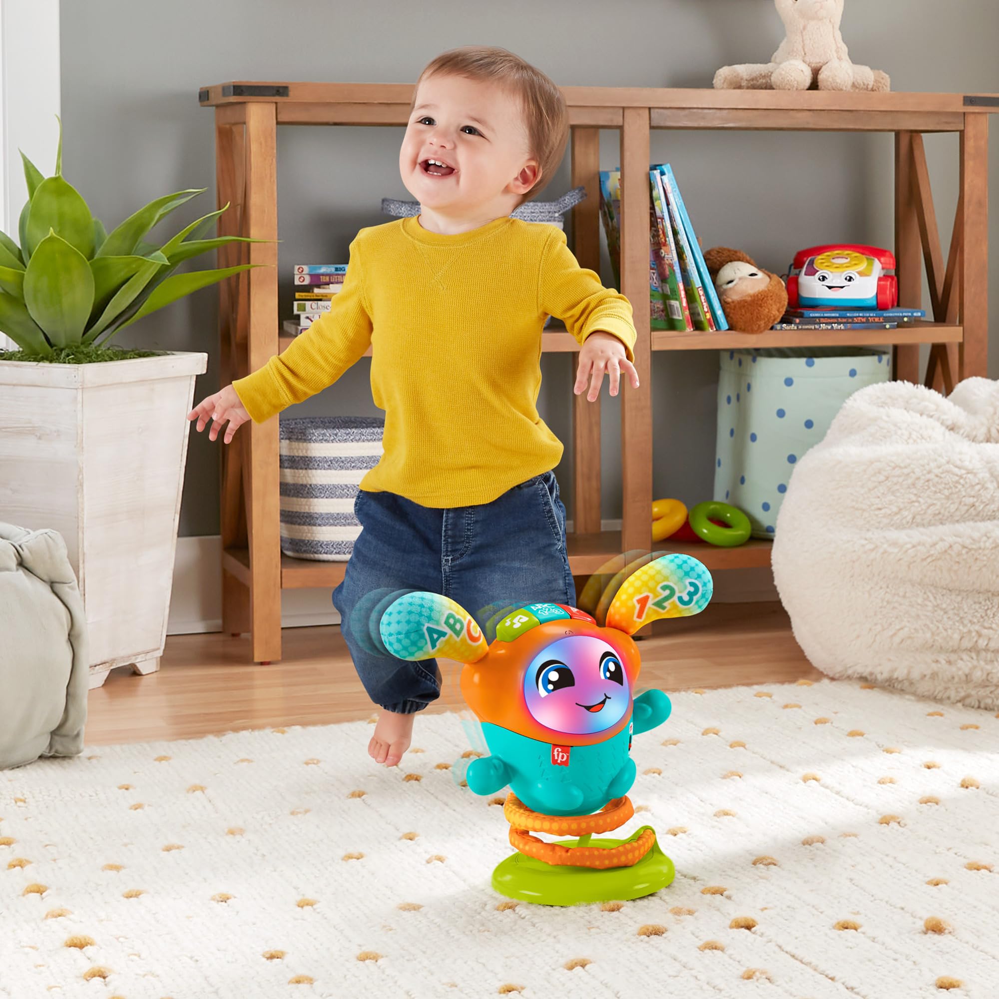 Fisher-Price Boti Robotito Saltarín, juguete electrónico para aprender letras y números, regalo para bebé +9 meses, versión ALEMÁN (HJP94)