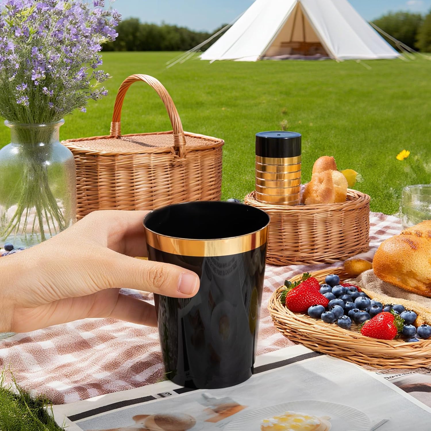 supernal 200pcs Black Plastic Cups 10oz – Disposable Cups with Gold Rim, Premium Black and Gold Plastic Cup, Disposable Cocktail for Wedding, Birthday, Parties