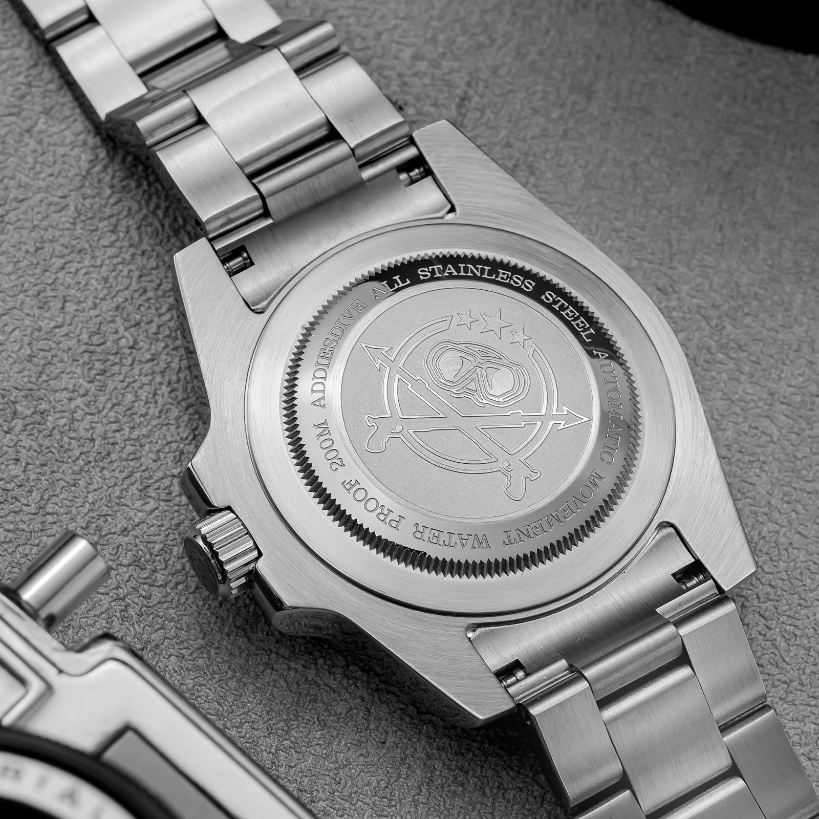 ADDIESDIVE Automatikuhr Herren BGW9 Leuchtend Saphirglas Uhrwerk 8215 mechanisch wasserdicht 200m analoge Herrenuhr Edelstahlarmband AD2536