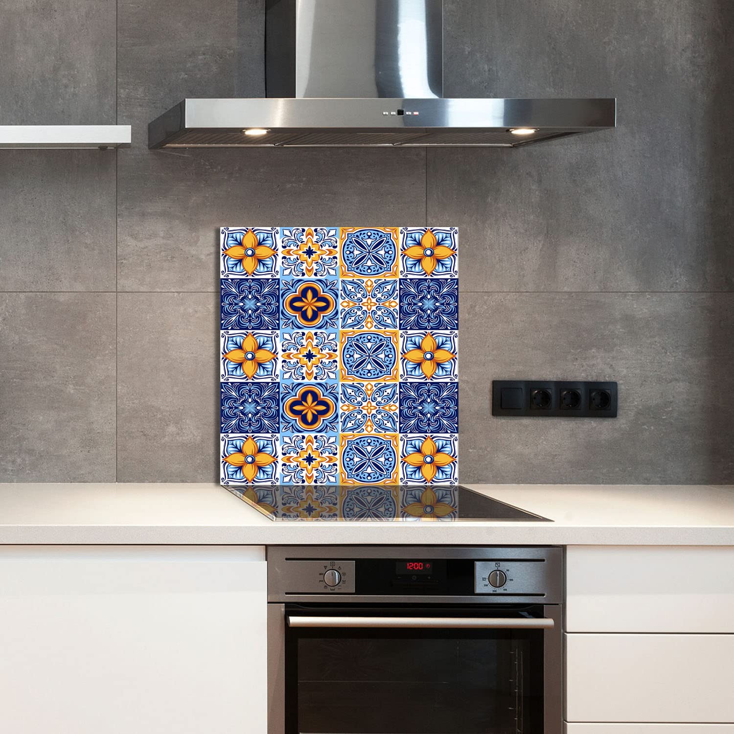 Paraschizzi da cucina in vetro temperato 60 x 65 cm – Vetro decorativo con nastro adesivo – Pannello posteriore in vetro per cucina, Copri piano cottura induzione, Mosaico