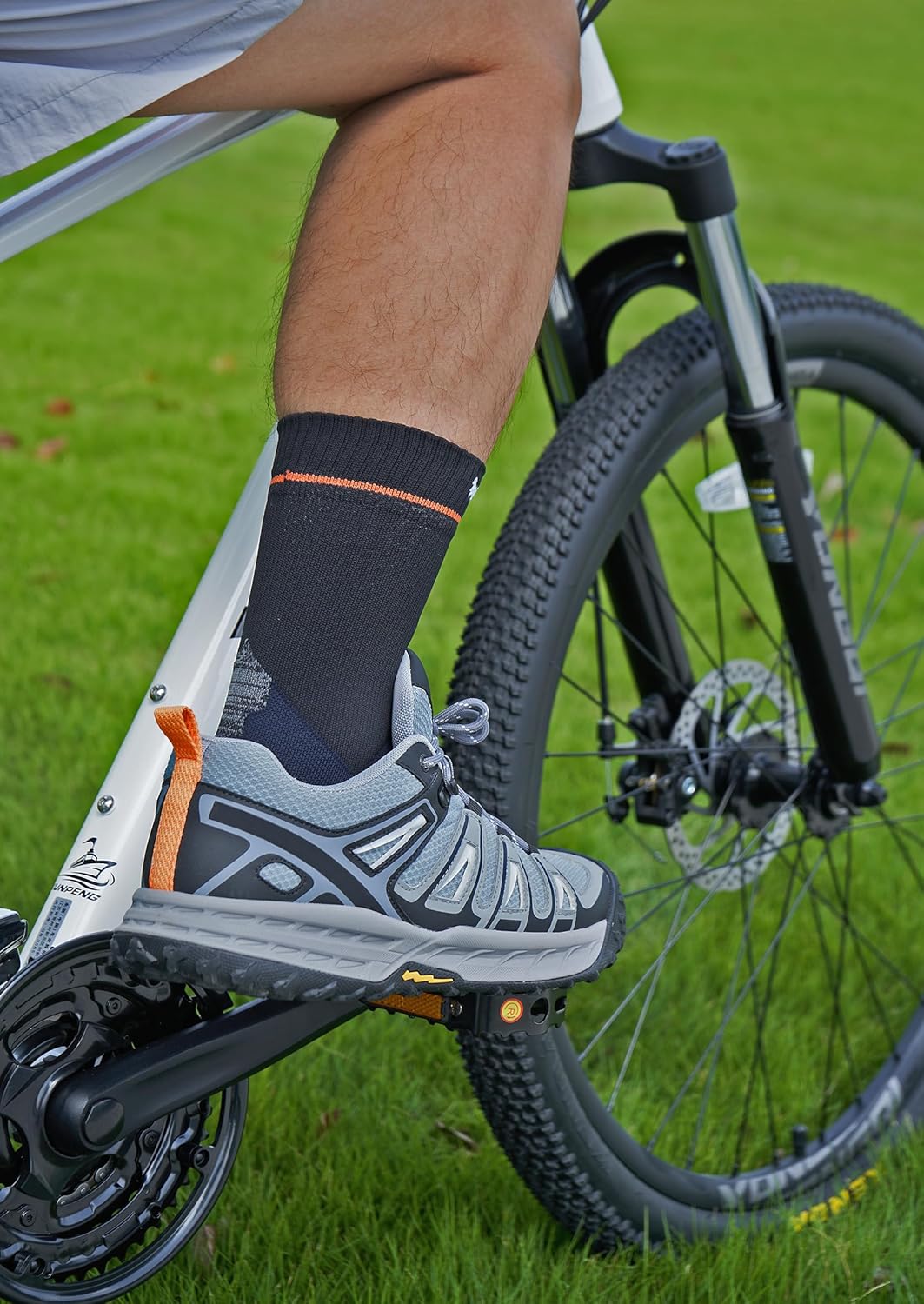 2-Pack Waterproof Socks for Men Women, Thick Looped Pile & Lightweight Design - Size L/XL for Cold Wet Conditions, Merino Wool Insulation & Lightweight- Ideal for Hiking, Running, Cycling