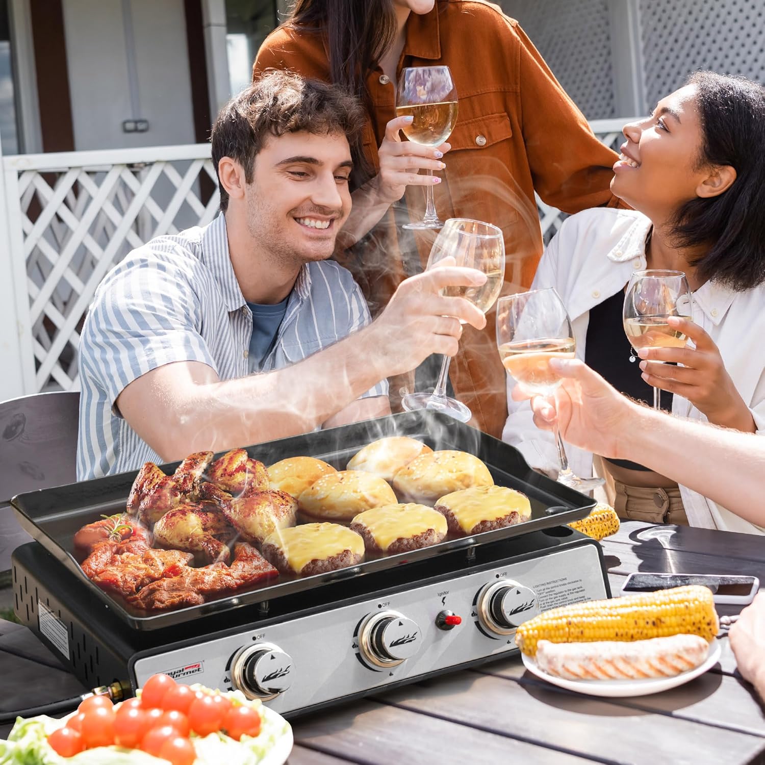 Ignitor button on the Royal Gourmet griddle