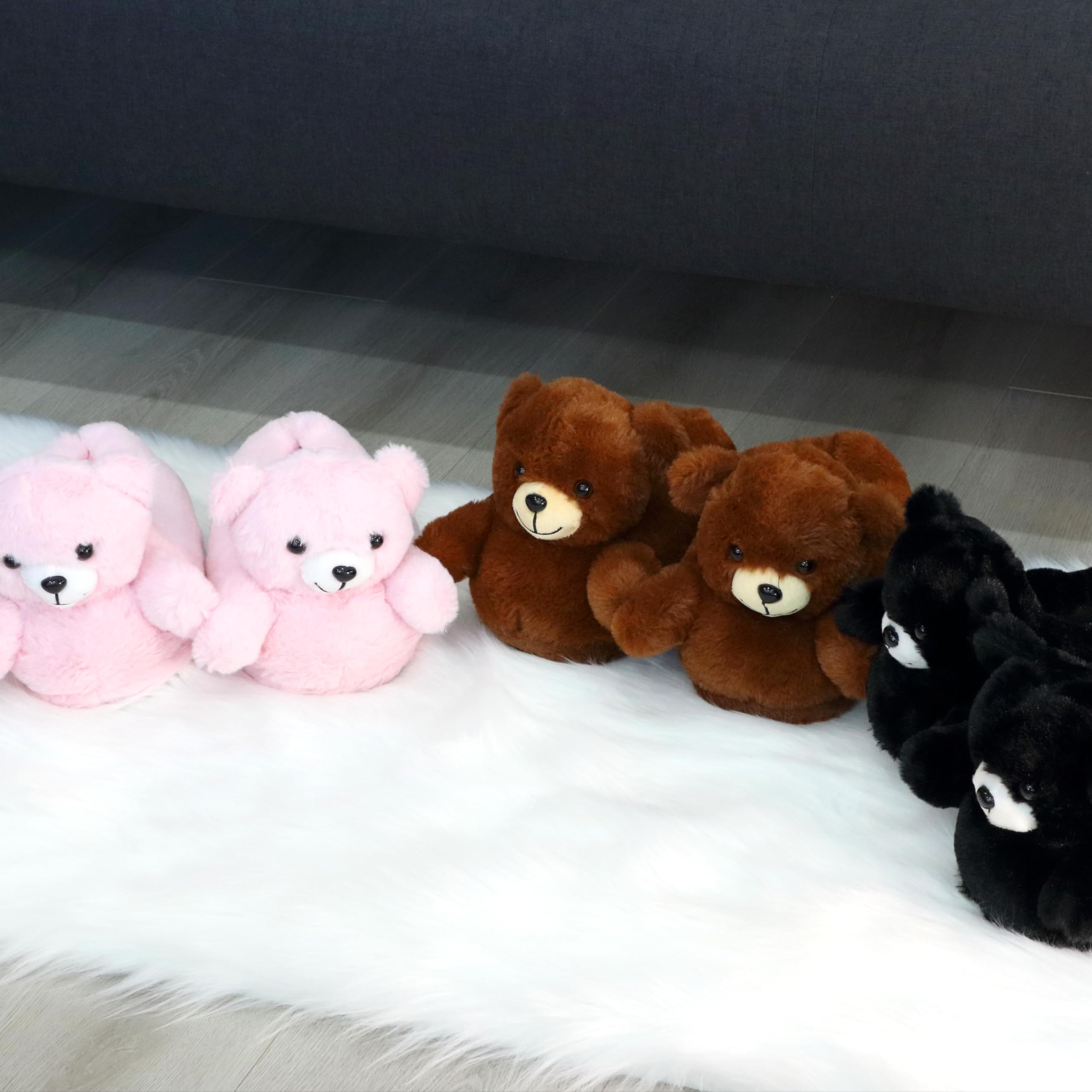 Aopuro Cute Women Penguin Animal Slippers Fluffy Warm Plush House Shoes Novelty Soft Slippers Cartoon Gifts for Birthday Christmas